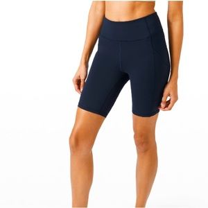 ❌SOLD❌ Lululemon Invigorate High-Rise Short 4”